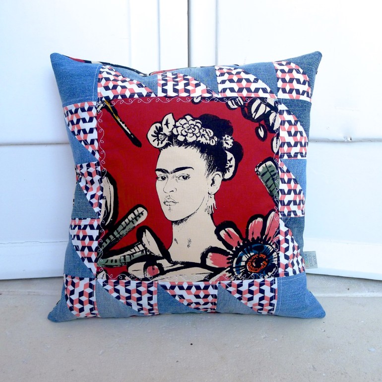 almofadas frida flores