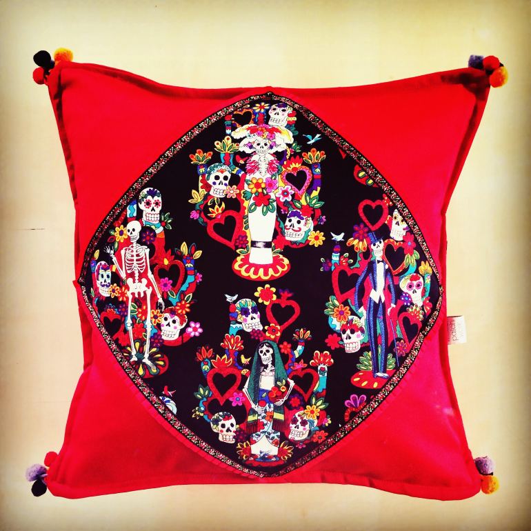 calaveras vermelho.jpg