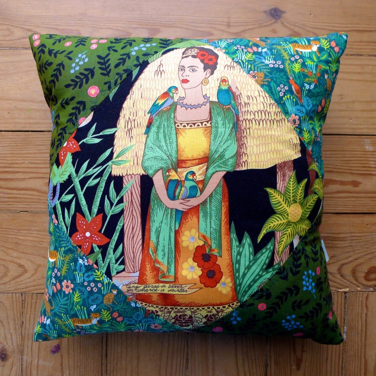 almofadas jardim frida