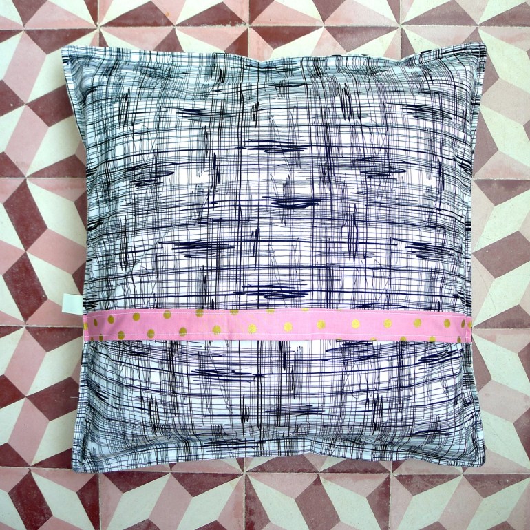 almofada pink &amp; black